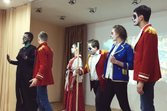 339_gVKReCzUQqA