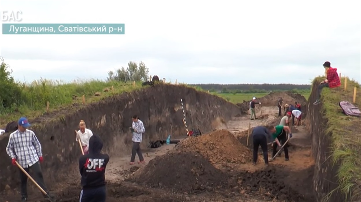 У Сватівському районі археологи з Луганщини і Донеччини почали розкопки кургану: що вже знайшли